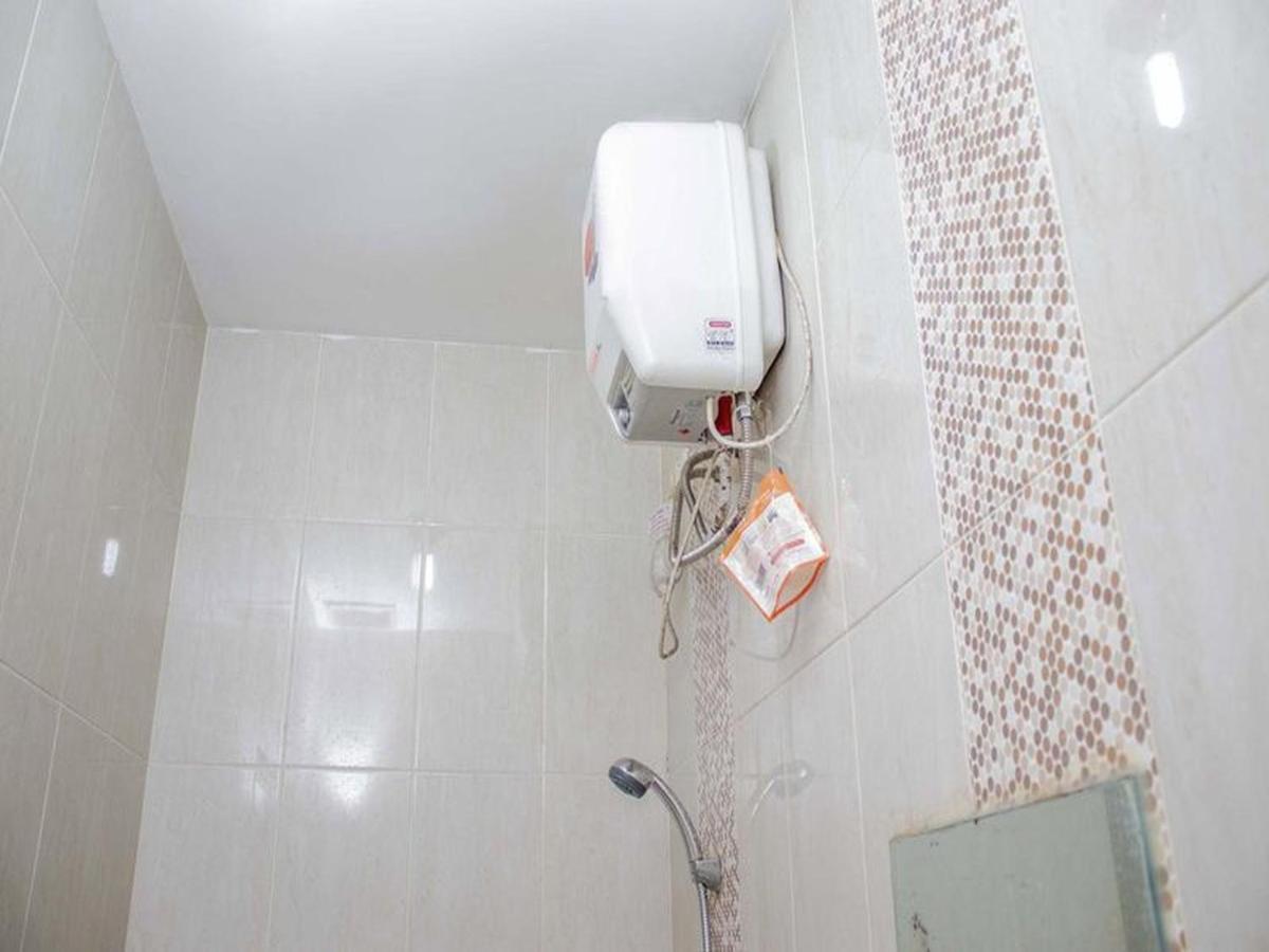 Atap Merah Residence Guest house Jakarta