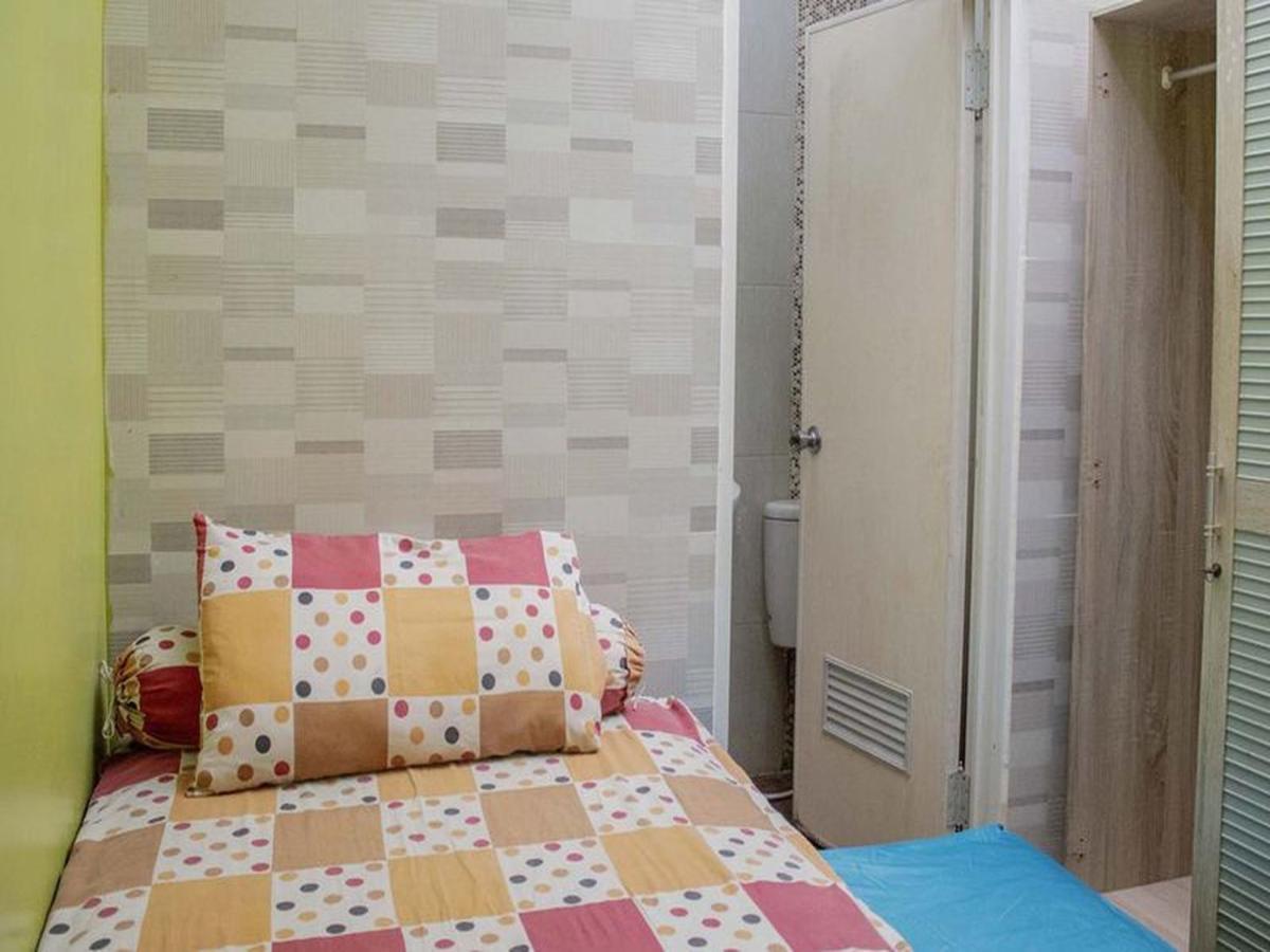 Gasthuis Atap Merah Residence *